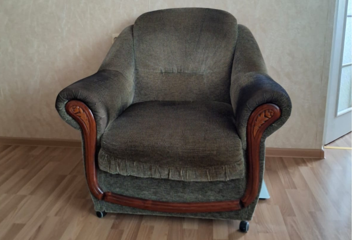 Sofa-lova ir du foteliai